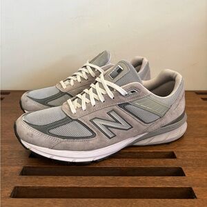 New Balance Made in USA 990v5